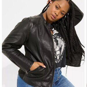 NWT Torrid Black Faux Leather Collarless Moto Jacket 4x 4 26